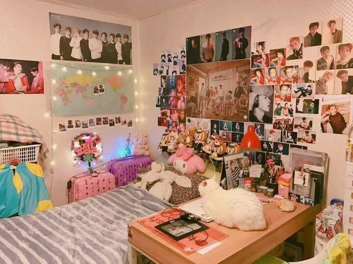 6 Ide Mendekorasi Kamar Tidur Sederhana dan Simple Ala Kpop